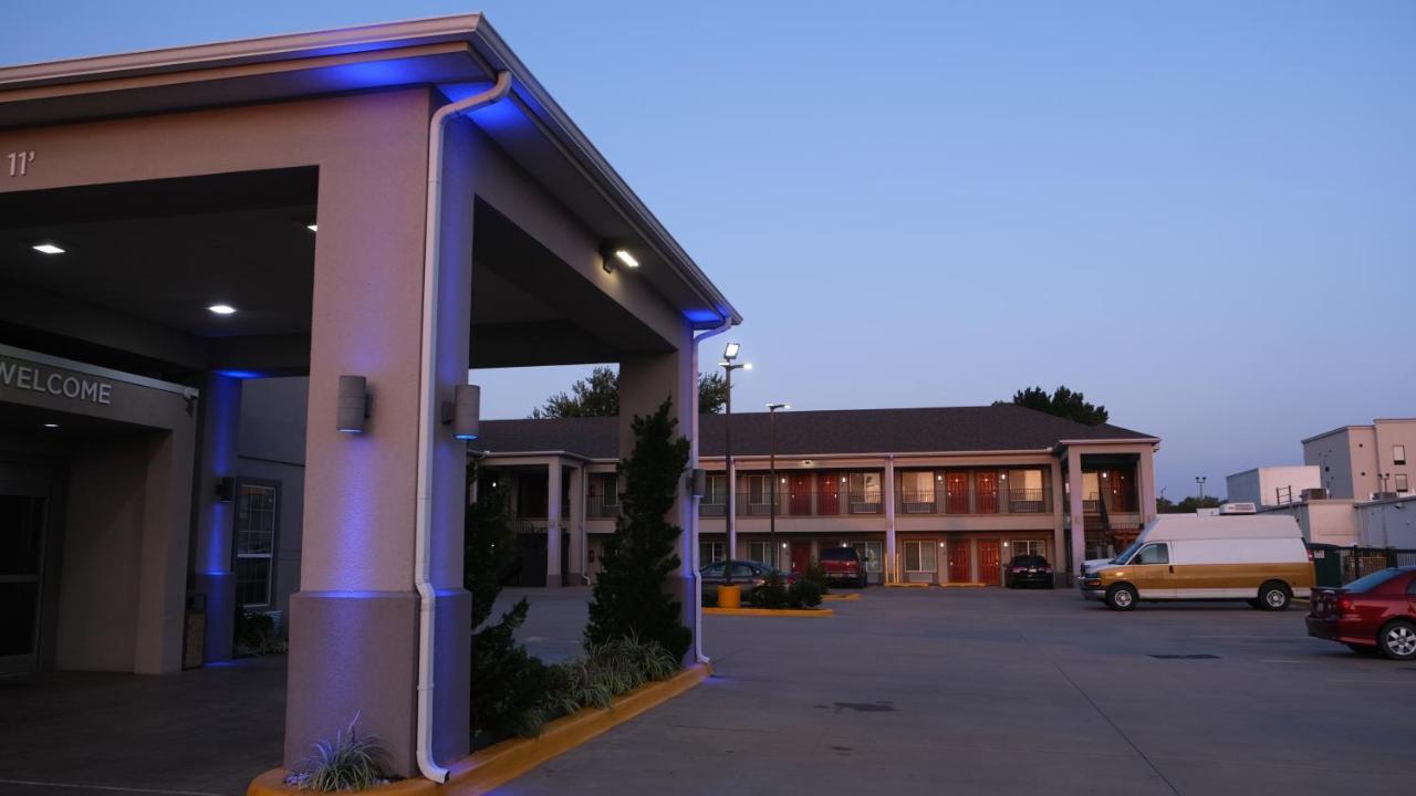 Catoosa Inn & Suites Dış mekan fotoğraf