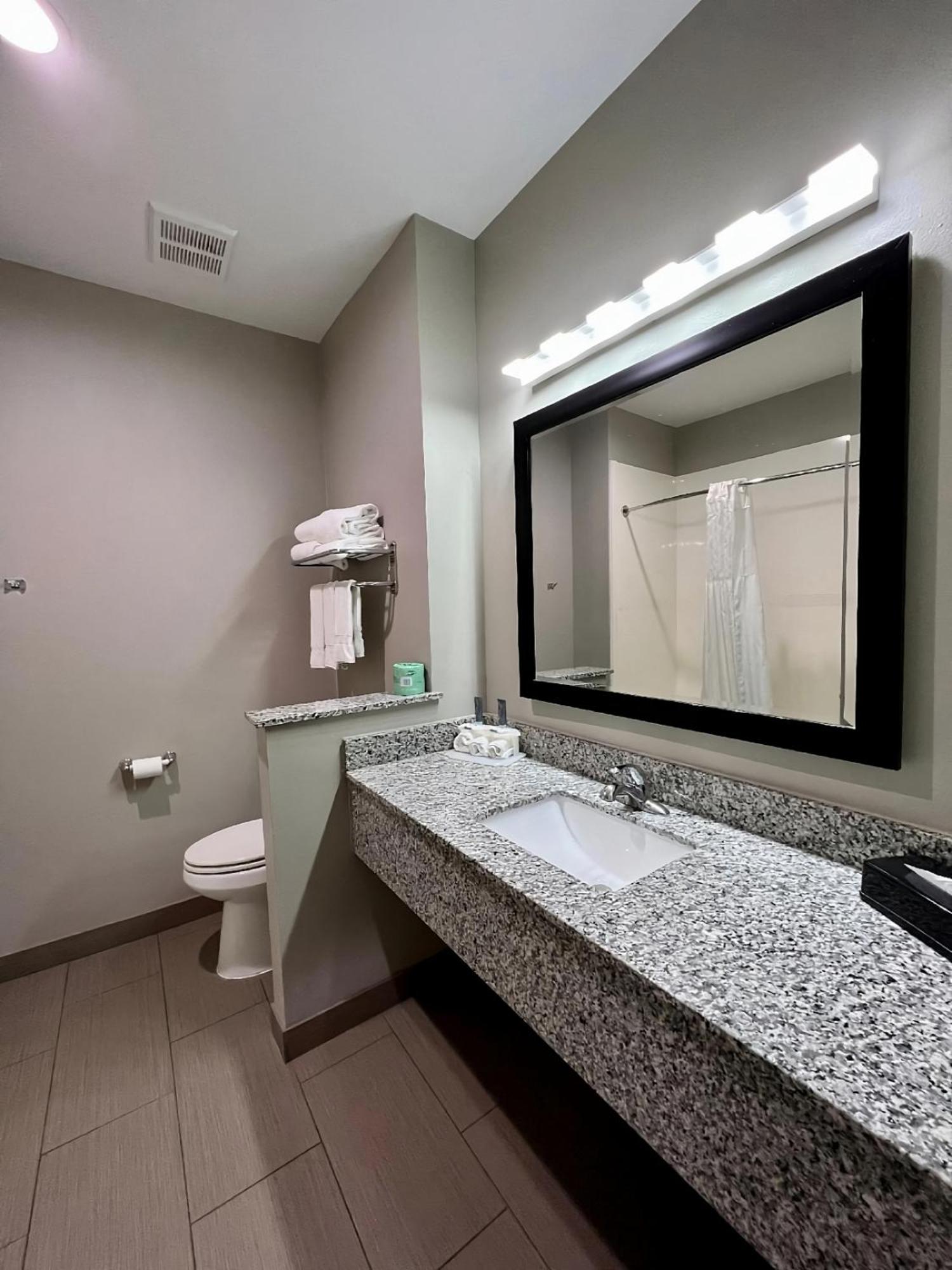 Catoosa Inn & Suites Dış mekan fotoğraf