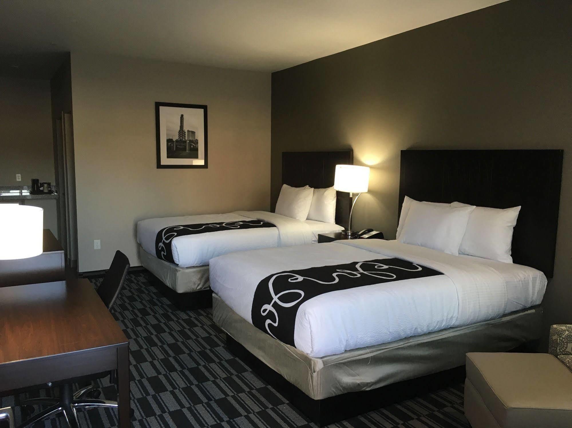 Catoosa Inn & Suites Dış mekan fotoğraf