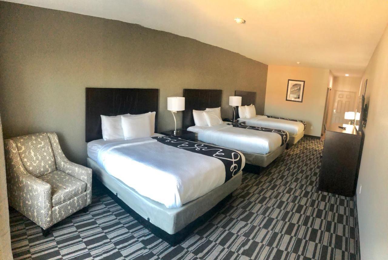 Catoosa Inn & Suites Dış mekan fotoğraf